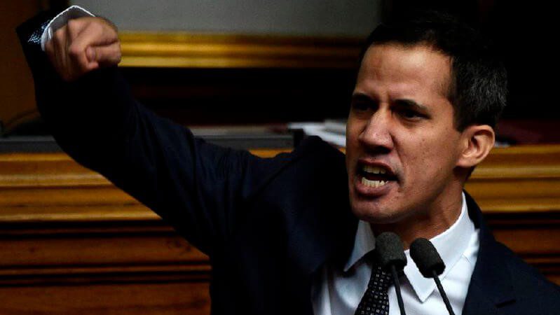 Guaidó and supporters storm Venezuelan Parliament building