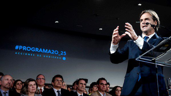 Neoliberalism returns to Uruguay with the new right-wing president
