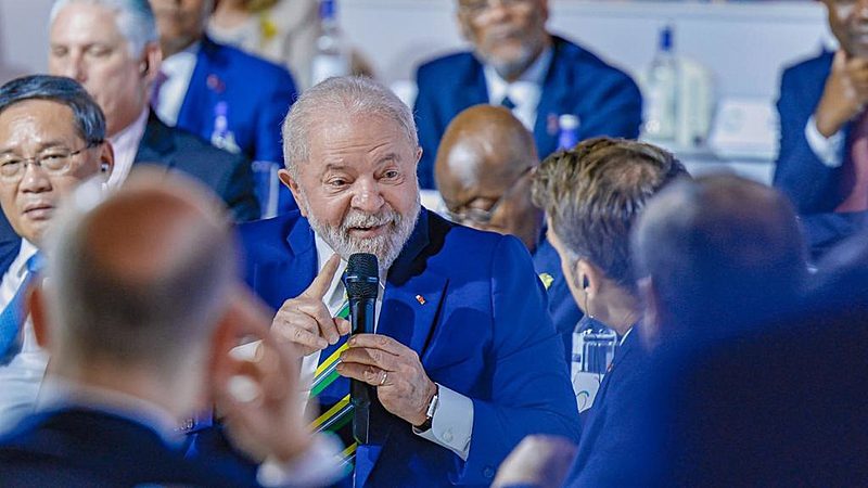 Inequality must be “priority” in climate change discussion, says Lula in Paris