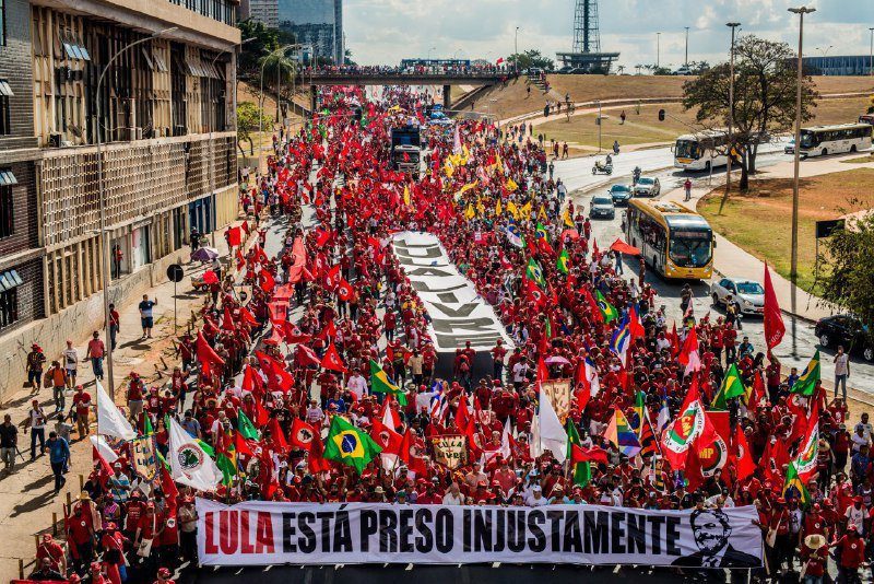 Actions in more than 10 countries on international day of mobilizations for #LulaLivre (#FreeLula)