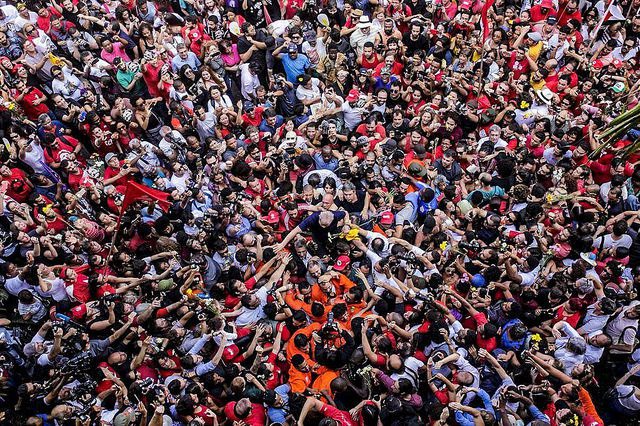 For Lula’s freedom, activists start hunger strike and demand justice from Brazil’s Supreme Court
