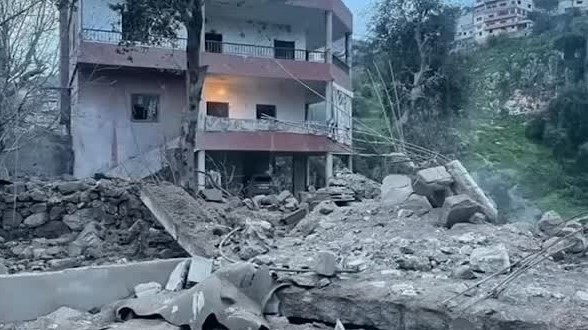 Israel carries out several attacks inside Lebanon and Syria killing civilians