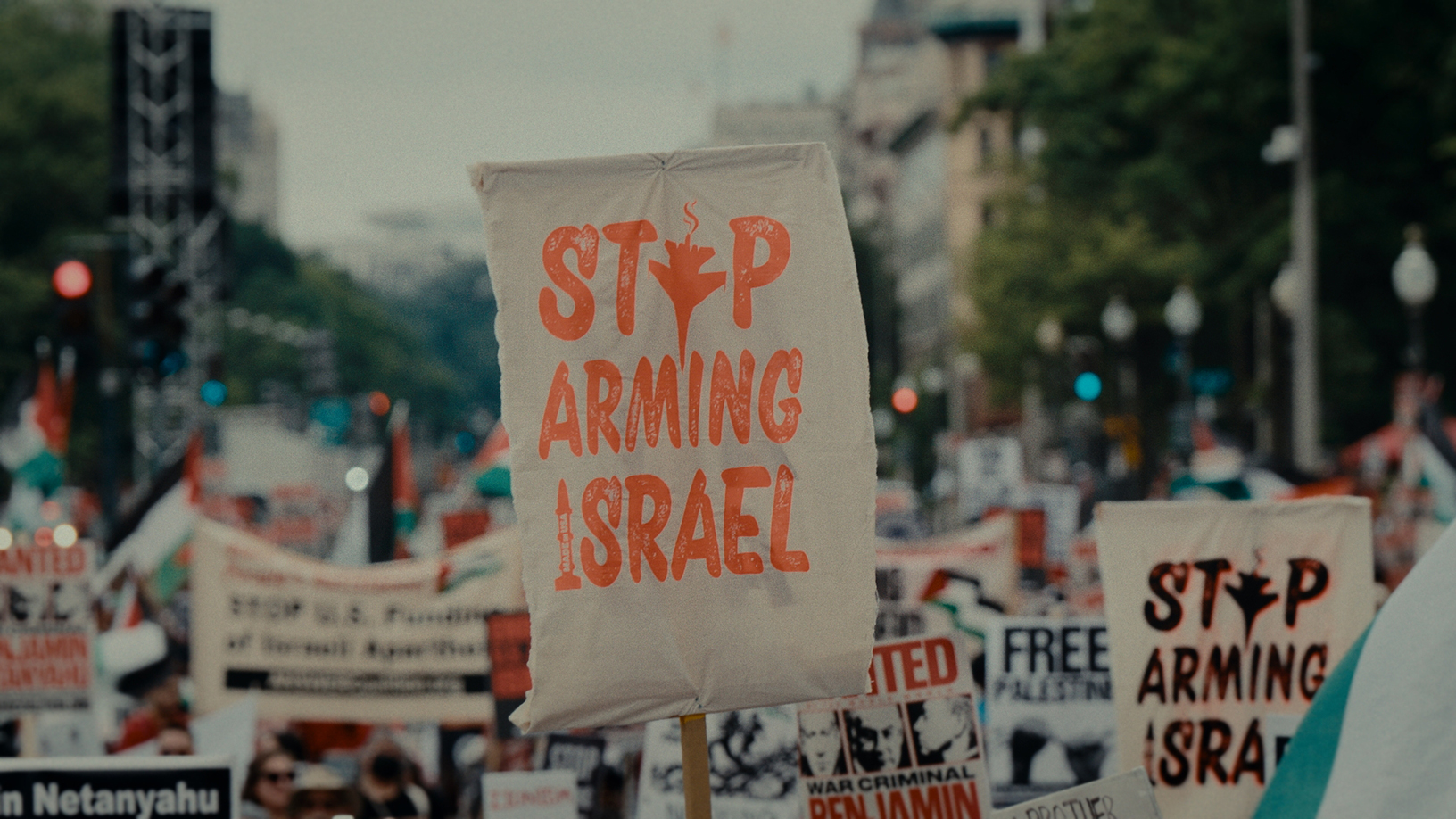 Netanyahu receives standing ovation in US Congress while anti-genocide protesters brutalized at Capitol gates
