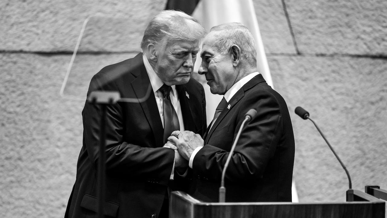 Trump embraces Netanyahu in the Knesset