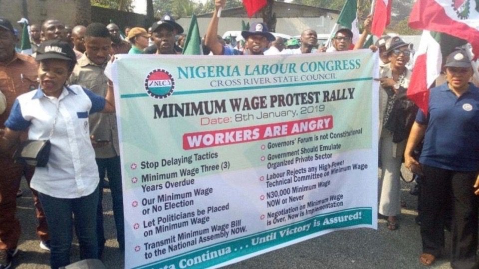 Nigerian government and labor unions conclude agreement on wage hikes for civil servants