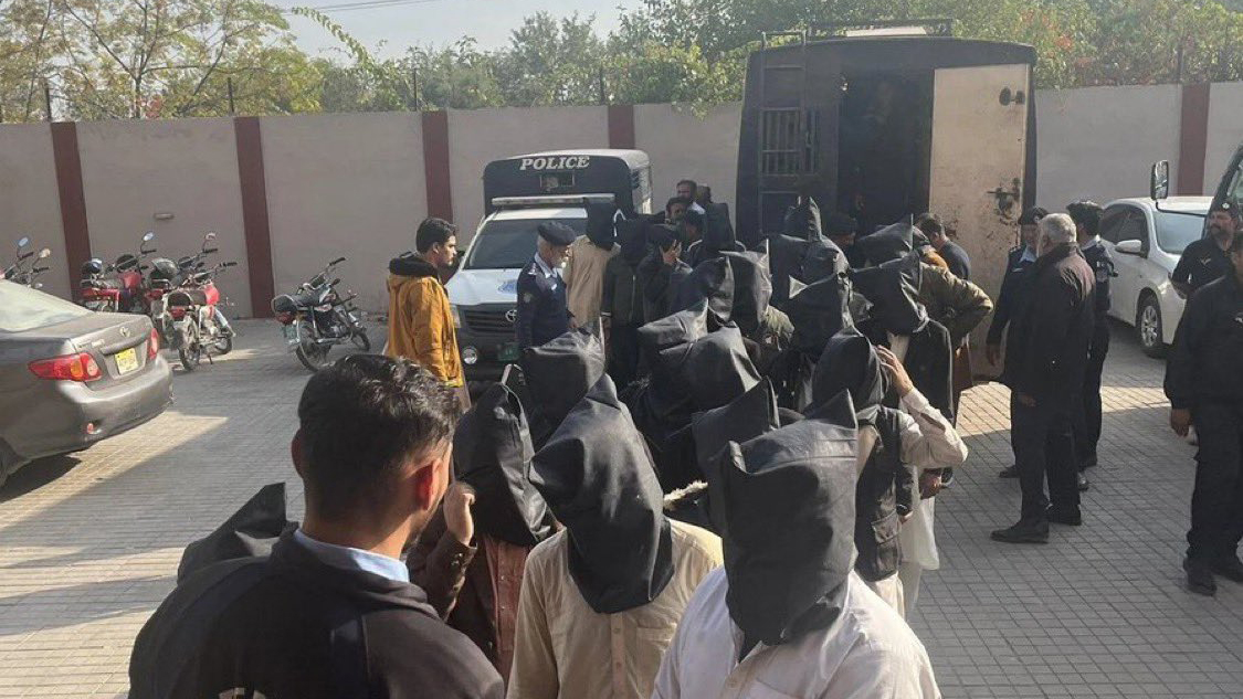 Pakistan launches fresh attempts to suppress main opposition party