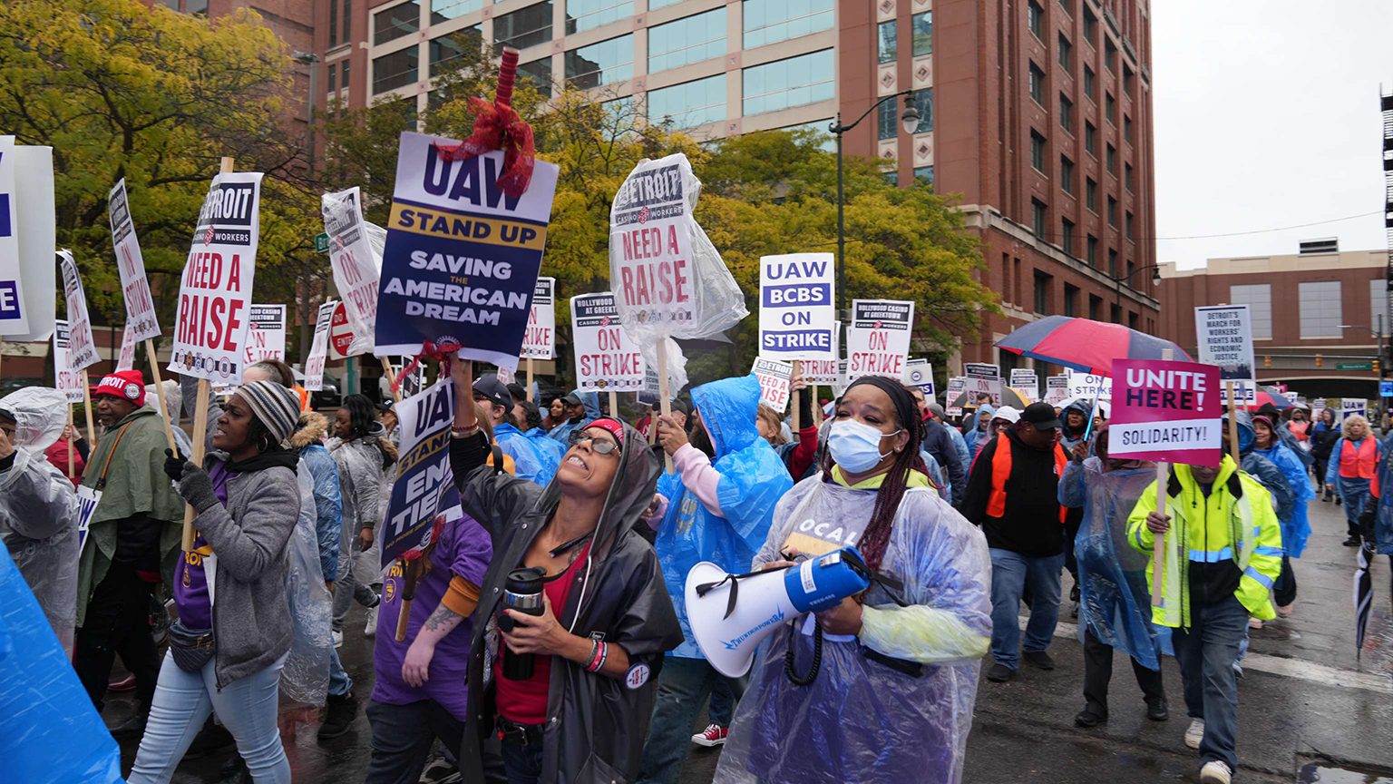UAW workers call on their union endorse BDS