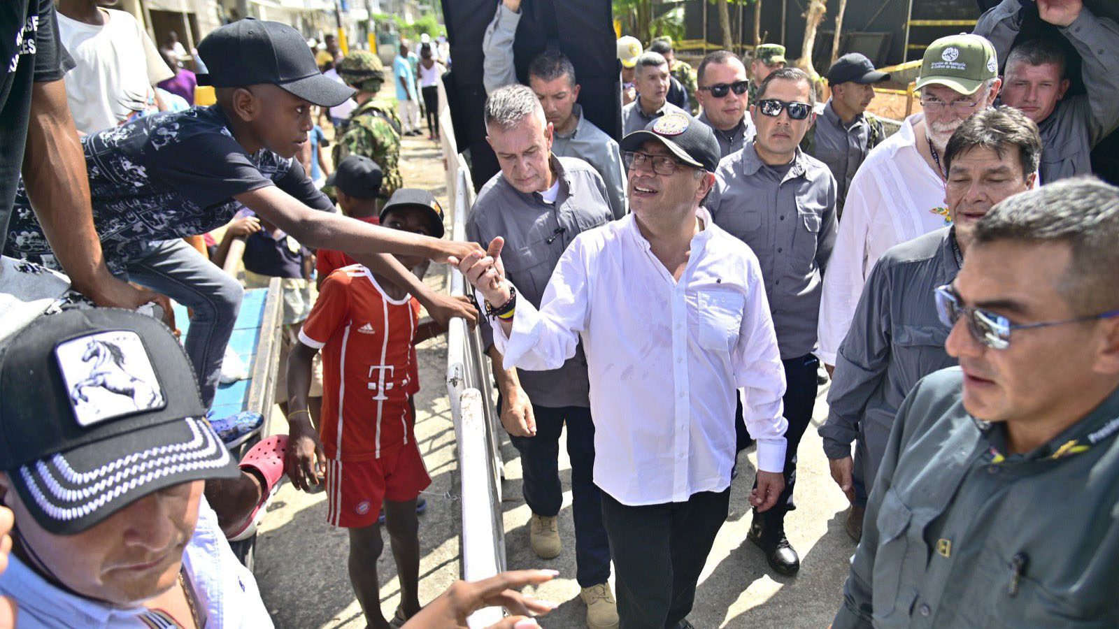 Rising tensions in Colombian government peace talks with the ELN