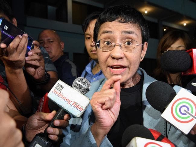 Following massive international pressure, Filipino journalist Maria Ressa is released on bail