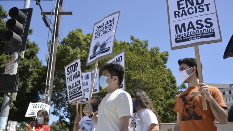 Los Angeles organizers say ‘Shut ‘Em Down’ at prisoner solidarity rally
