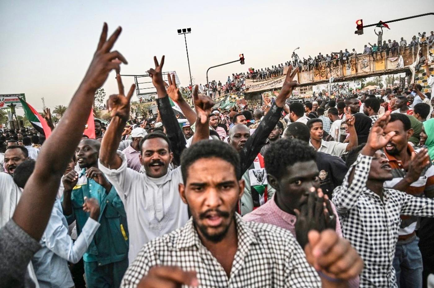 In Sudan, protests continue as talks over transfer of power to civilian authorities break down