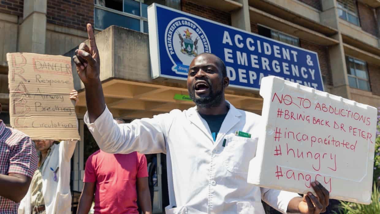Striking doctors in Zimbabwe protest abduction of union president