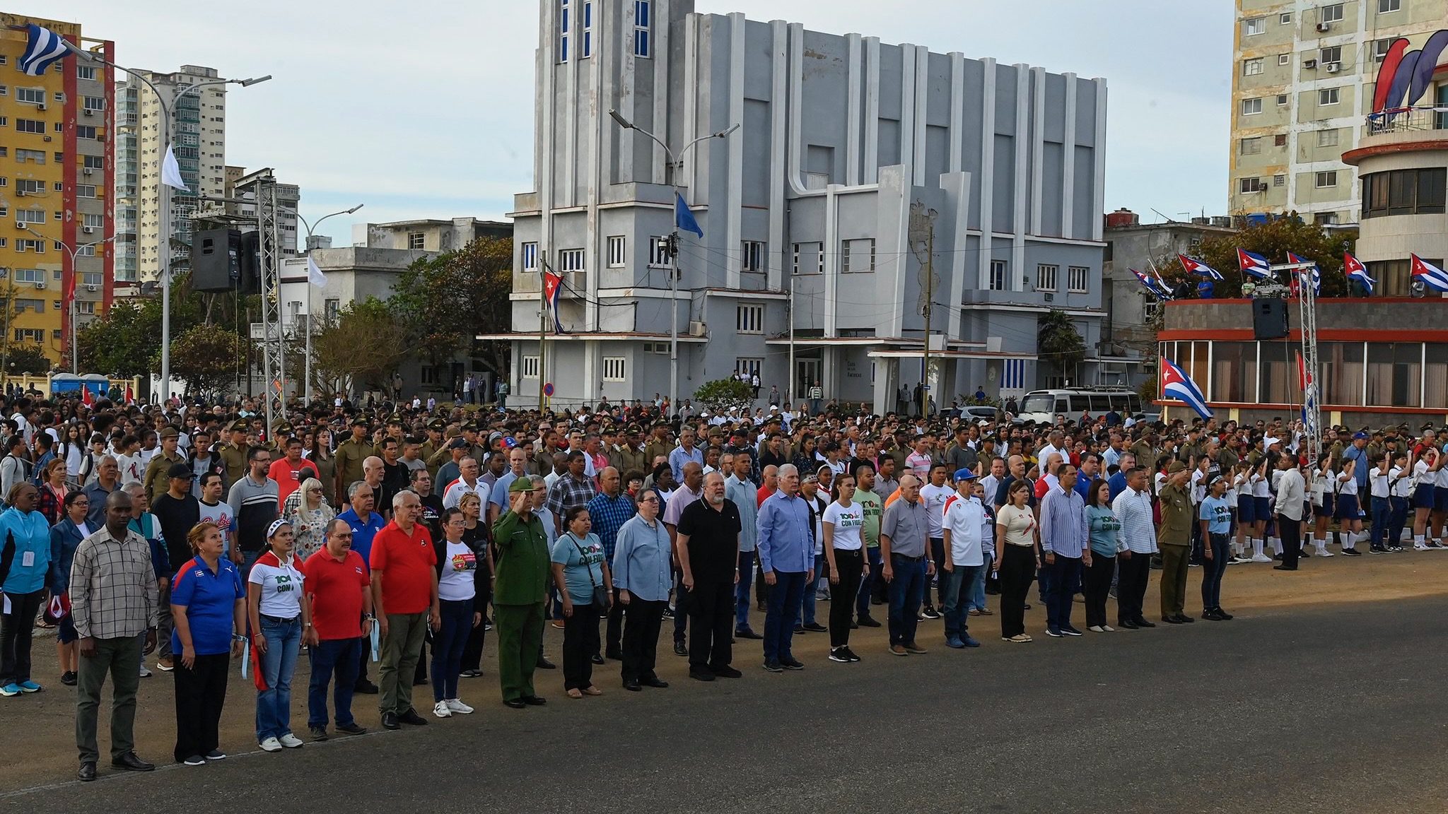 Cuban rally for the defense of the homeland April2 (1)
