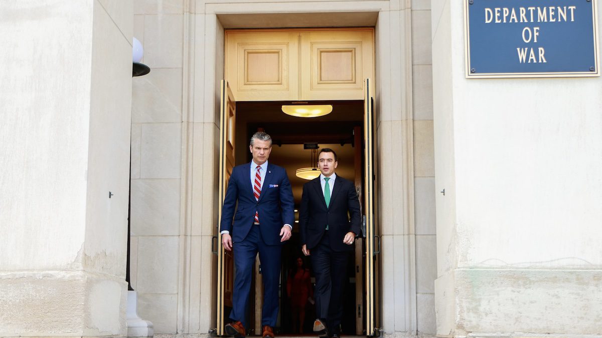US Secretary of War Pete Hegseth with Ecuadorian President Daniel Noboa